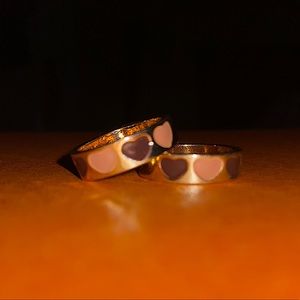 NWT Handcrafted Hypoallergenic Heart Rings
